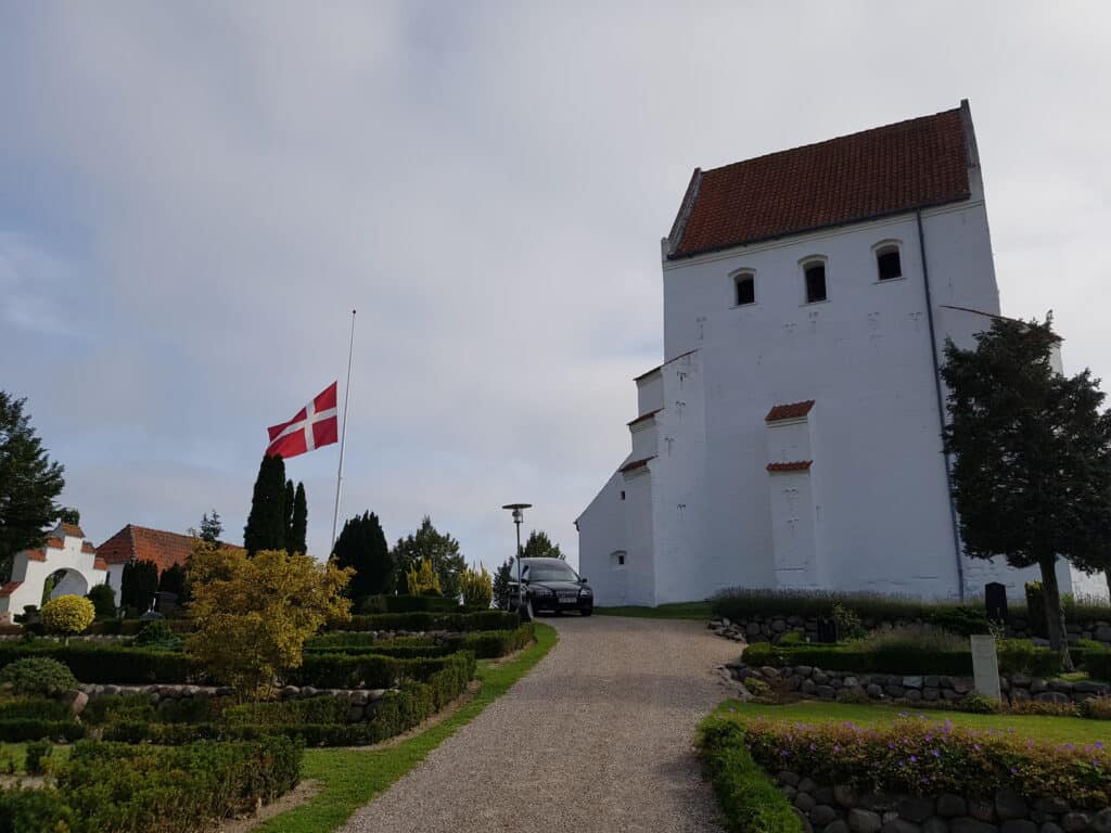 Bisættelse fra Paarup Kirke i Odense V og Odense NV