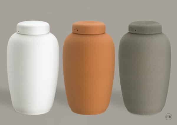 let brændte ler urner fra Søholm, i forskellige farver
